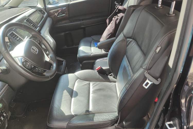 Used Honda Elysion 2016 2.4L Luxury Edition