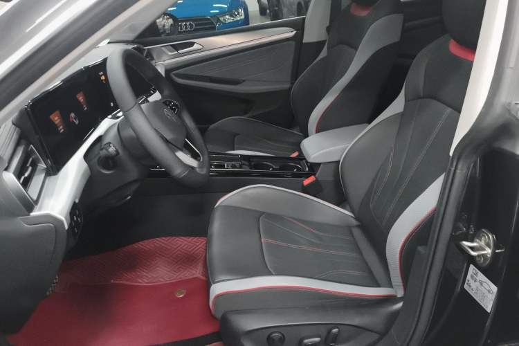 Used Volkswagen Lamando 2023 Lavida L 280TSI DSG Cool & Spicy Edition Left Front Seat