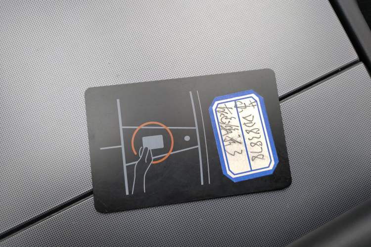 Used Tesla Model 3 2025 Rear-Wheel-Drive Version