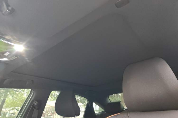 Used Toyota Avalon 2024 2.0L Luxury Edition
