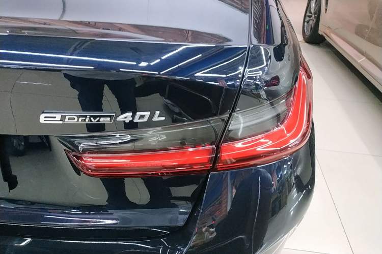 Used BMW i3 2024 eDrive 40 L Midnight Edition Right Rear Taillight