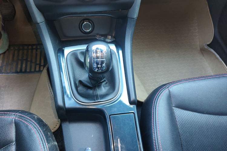 Used Citroen C4L 2014 1.8L Intelligent Drive Manual Enjoyment Model
