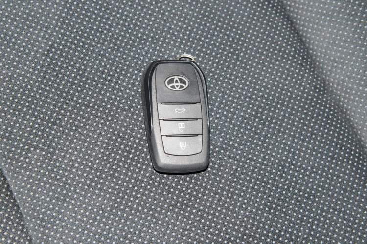 Used Toyota Camry 2024 Dual-Motor 2.0HS Sport Edition Vehicle Key