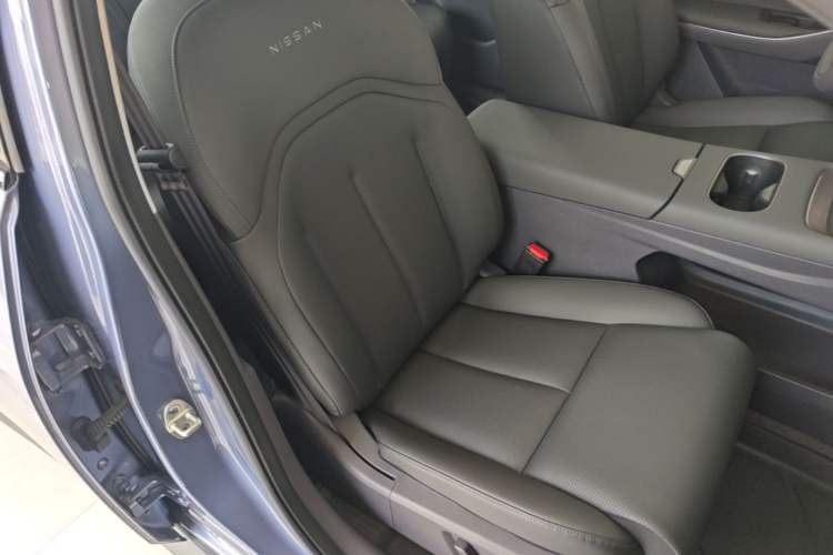 Used Nissan N6 2026 Model 180 Max