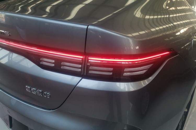 Used BYD Destroyer 05 2024 HONOR Edition DM-i 55KM Luxury Model
