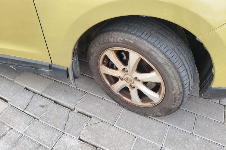 Used CHANGAN KAICHENG Ounuo S 2015 1.5L Jin Ouno Elite Model Right Front Wheel Hub