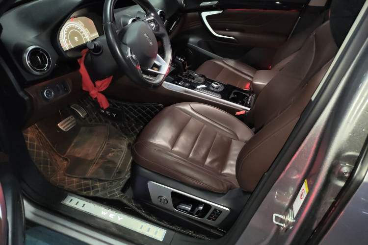 Used Wey VV7 2017 2.0T Flagship Model Left Front Seat