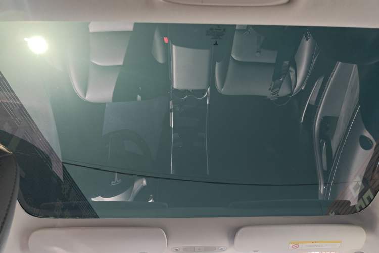 Used Tesla Model 3 2020 Revised Version Standard Range Rear-Wheel Drive – Upgraded Edition Headliner