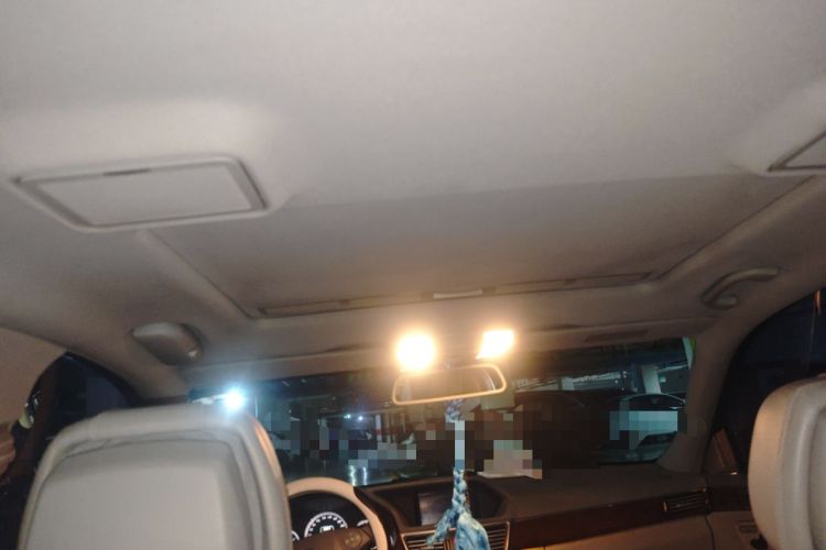 Used Mercedes-Benz E-Class 2011 E 300 L Elegant Model