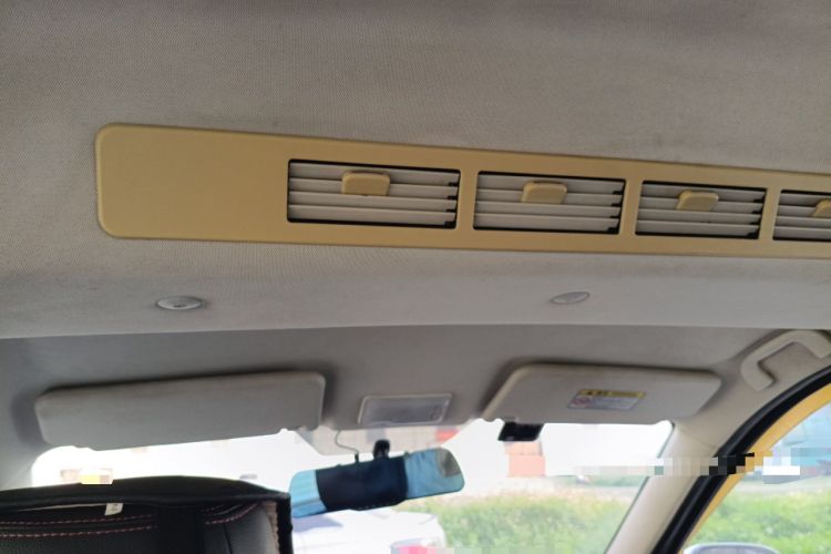 Used HYOSOW H2 2015 1.5L AMT Luxury Version BJ415C
