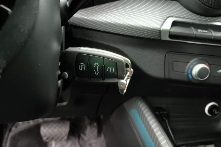 Used Audi Q2L 2018 35 TFSI Launch Exclusive Edition China VI