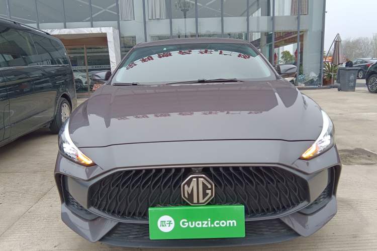 Used MG 5 2022 180 DVVT CVT Youth Luxury Edition
