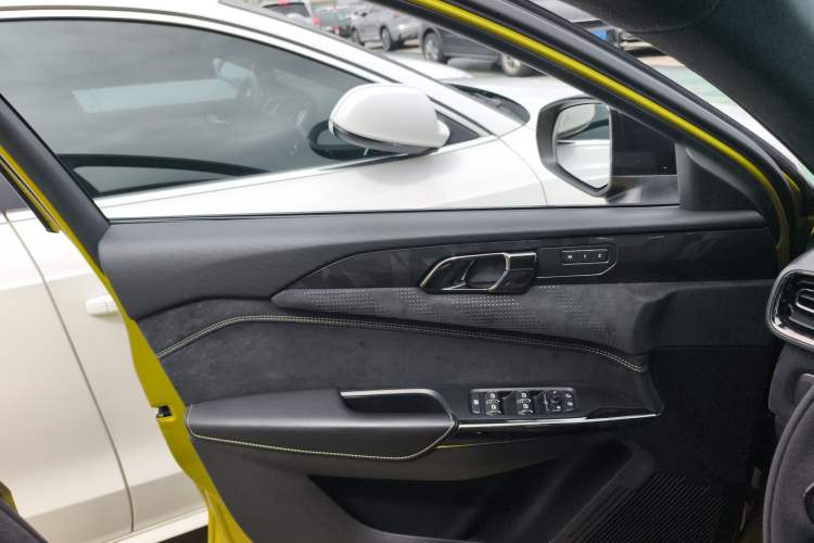 Used Lynk & Co 03 2019 03+ 2.0TD Automatic Wind-Chasing Edition