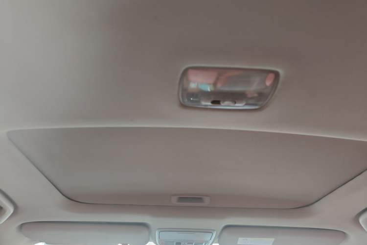 Used Honda CR-V 2016 2.0L two-wheel drive Urban Edition