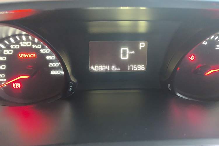 Used Peugeot 308 2019 230THP Automatic Luxury Edition China VI Standard Instrument Cluster