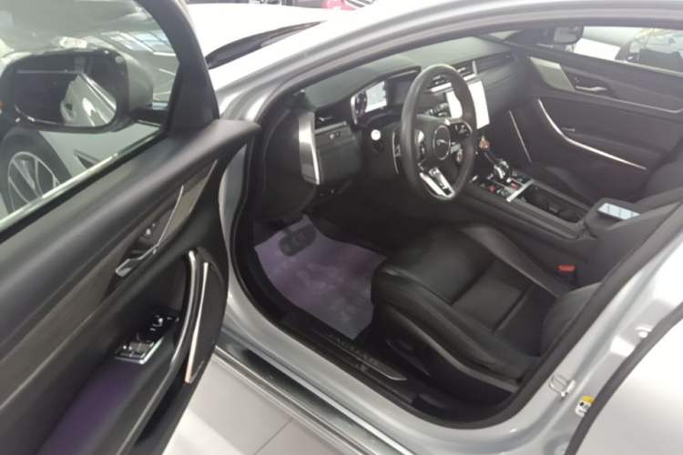 Used Jaguar XFL 2021 XFL 2.0T P200 Two-Wheel-Drive Elite Luxury Edition
