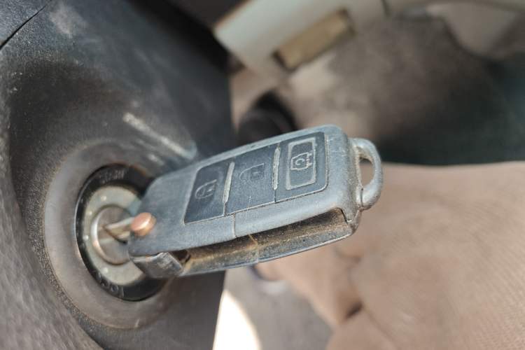 Used FORTHING Lingzhi 2019 Facelifted M3L 1.6L 7-Seater Standard Model