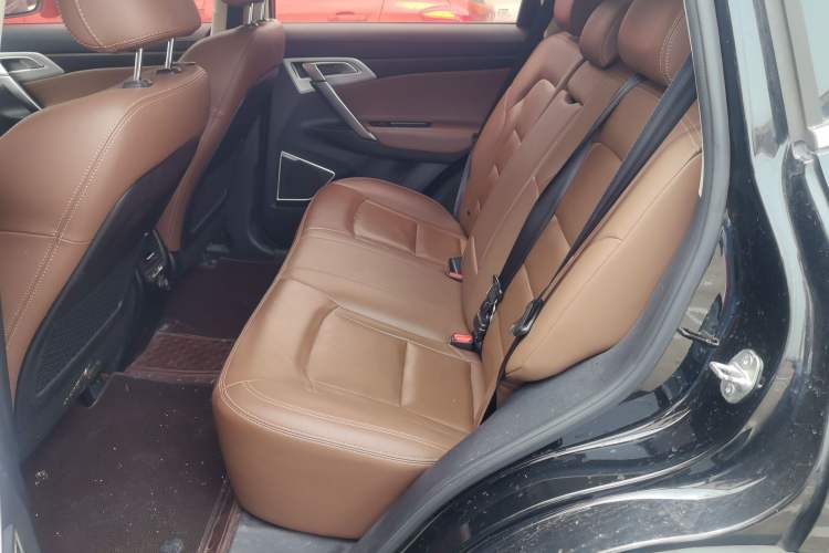 Used Geely Auto Emgrand X7 Sport 2016 1.8TD Automatic ZhiZun Version Left Rear Seat