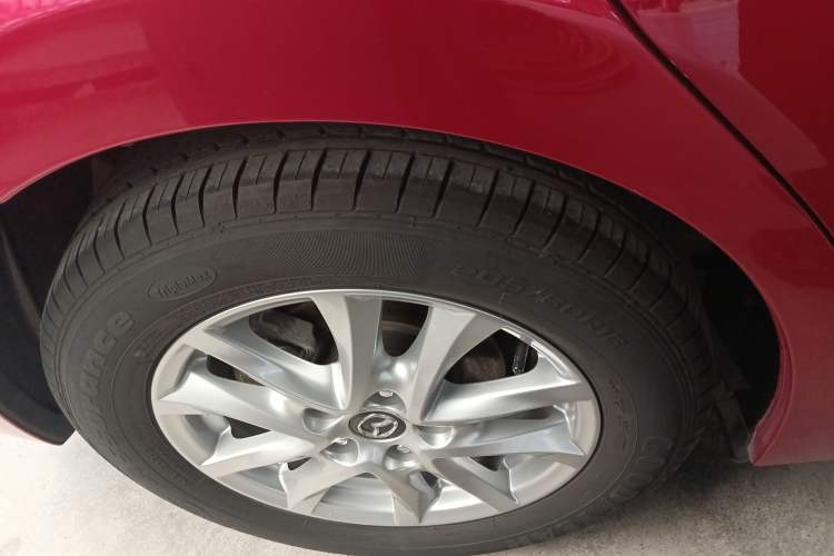 Used Mazda Mazda 3 Axela 2017 Sedan 1.5L Automatic Luxury Model Emission Standard China V
