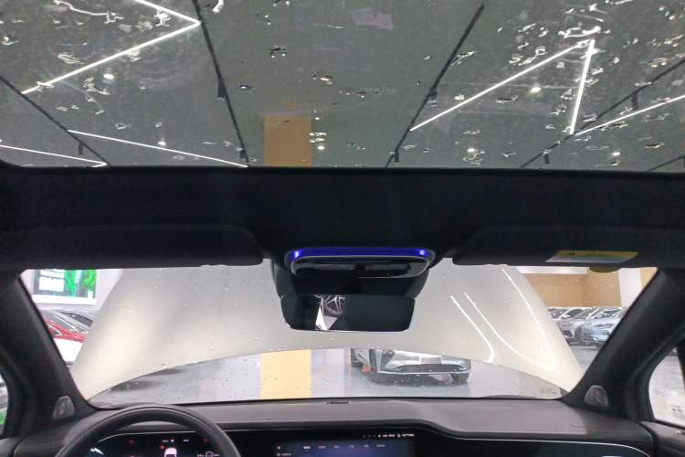 Used Rising R7 2025 Model Advanced Edition