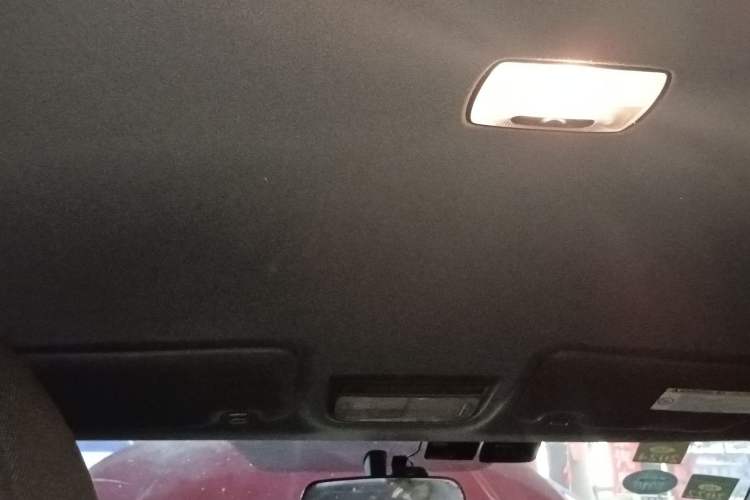 Used Honda XR-V 2015 1.5L LXi CVT Classic Edition Headliner