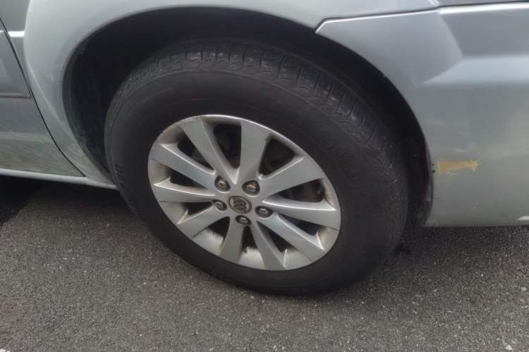 Used Buick GL8 2011 2.4L CT Comfort Edition