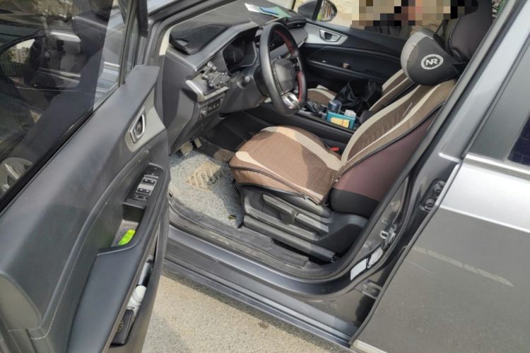 Used Wuling Jiachen 2022 1.5T CVT Smart Luxury Version Driver Seat