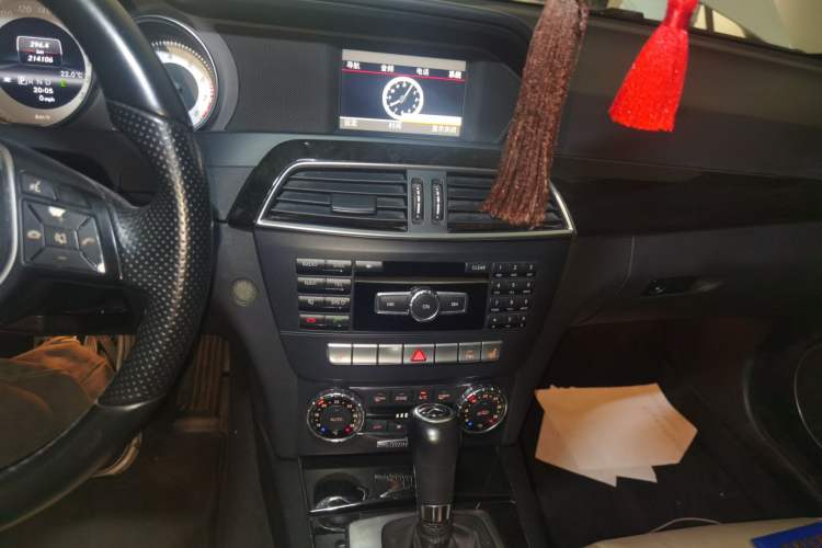 Used Mercedes-Benz C-Class 2013 C 260 CGI Fashion Model
