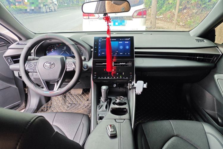 Used Toyota Avalon 2023 2.0L XLE Deluxe Edition
