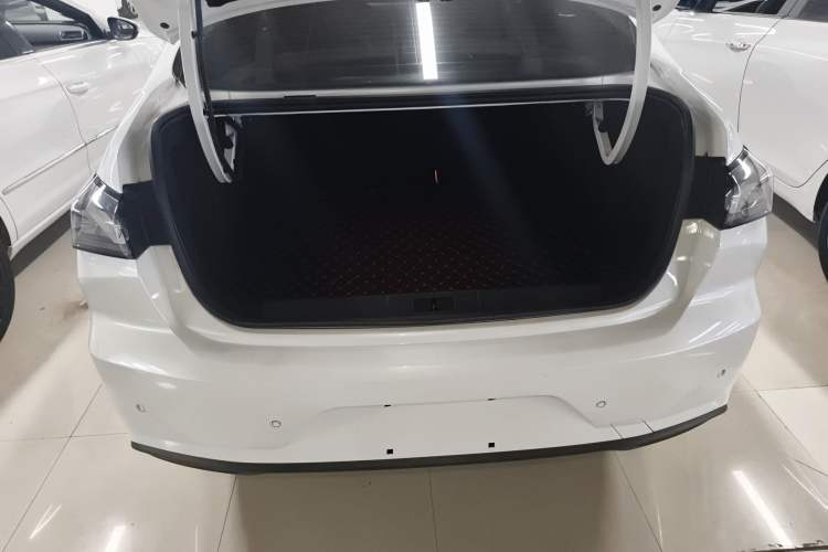 Used Peugeot 408 2022 1.6T Light-Chasing Edition Trunk