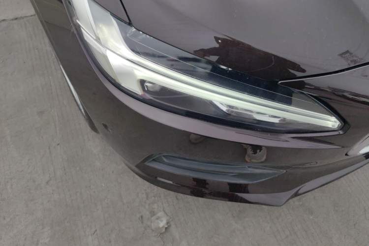 Used Volvo S90 2018 T4 Zhiyuan Edition
