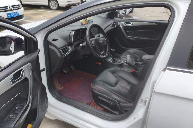 Used Chery Arrizo 5 2018 1.5L CVT Tribute to Youth Edition Driver Seat