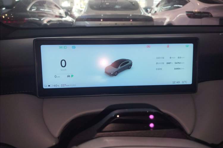 Used Nio ET5 2022 75 kWh Instrument Cluster