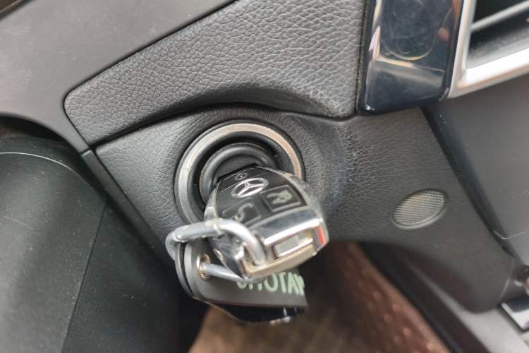 Used Mercedes-Benz C-Class 2013 C 180 Classic Grand Edition