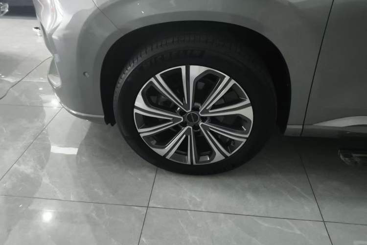 Used EXEED Lanyue 2024 International Version 400T Four-Wheel Drive Star Prestige 7-Seater
