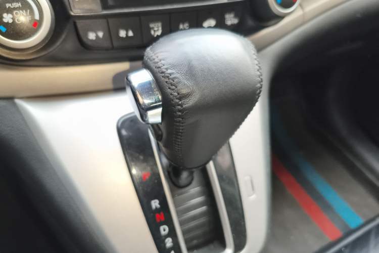 Used Honda CR-V 2013 2.4L four-wheel drive luxury version
