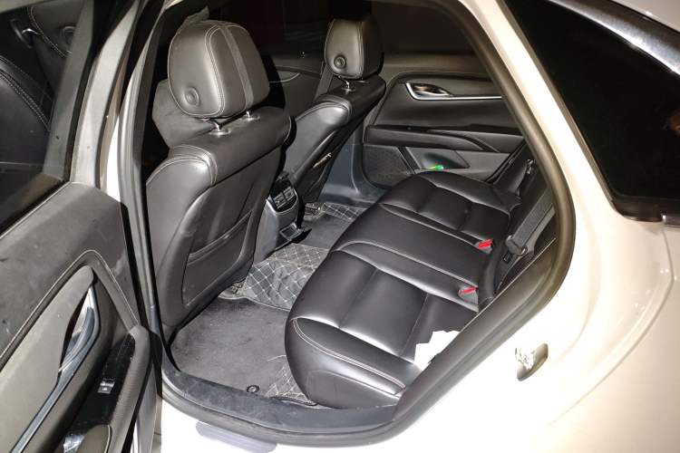 Used Cadillac XTS 2018 28T Tech Edition Interior 4