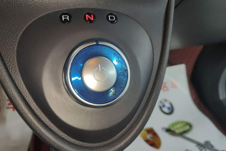 Used ORA Black Cat 2021 351 km Standard Version
