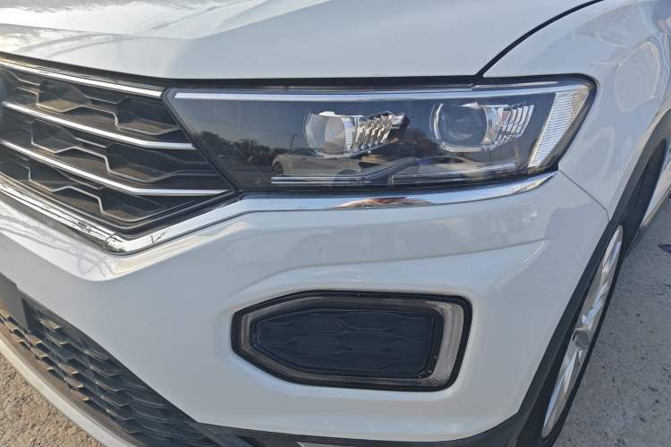 Used Volkswagen T-ROC 2018 230TSI DSG Two-Wheel Drive Advanced Version China V Standard Left Front Headlight