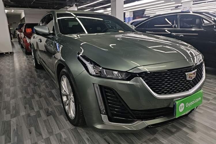 Used Cadillac CT5 2022 28T Luxury Version (Standard Edition) Front Right 45 Deg