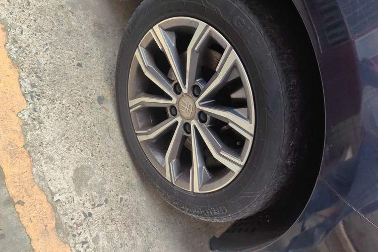 Used BYD Song MAX 2019 1.5T Automatic Smart Connect Ruiyi Sunroof Model 7 Seats China VI Standard