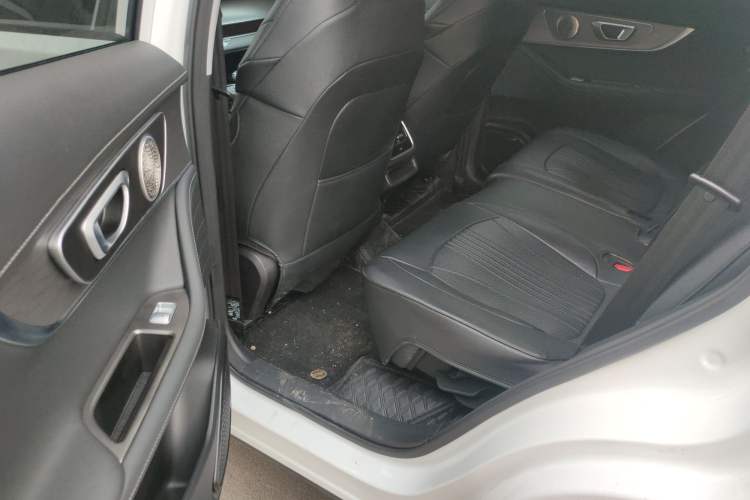 Used Chery Tiggo 8 PRO 2025 290T Two-Wheel-Drive Luxury Edition