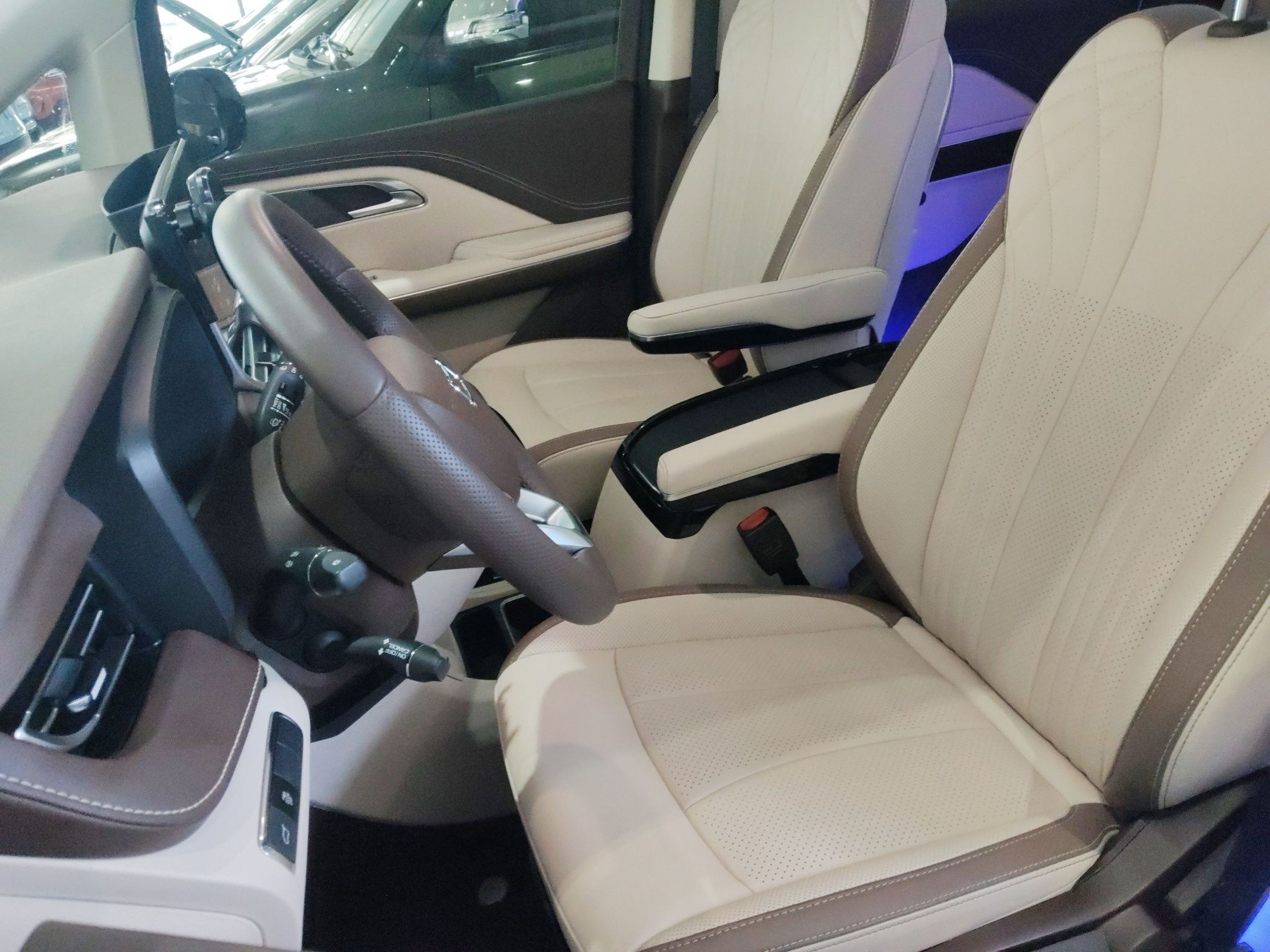 Interior delantero