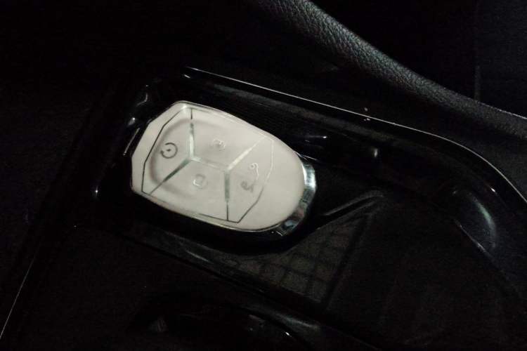 Used Lynk & Co 02 2018 1.5T DCT Two-Wheel Drive Pro Version China V Emission Standard
