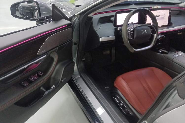 Used XPeng P7 2020 670N
