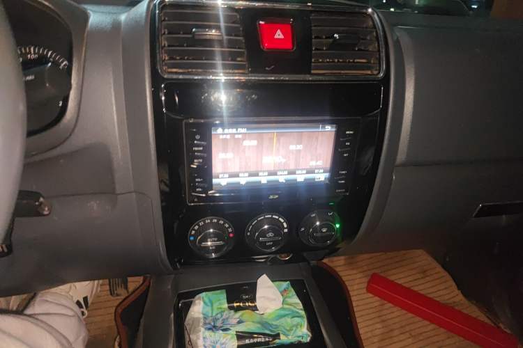 Used Great Wall Wingle 5 2014 2.8T Entry-Level Mid-Size Double-Cab GW2.8TC
