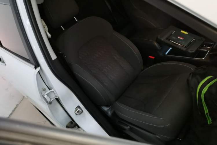 Used Haval M6 2023 PLUS 1.5T DCT Elite Smart Connectivity Model Right Front Seat