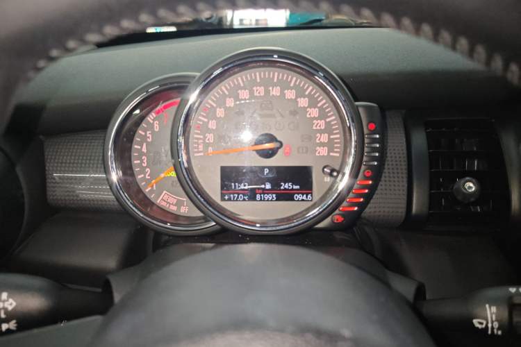 Used MINI MINI 2015 1.5T COOPER Fun Five-Door Edition