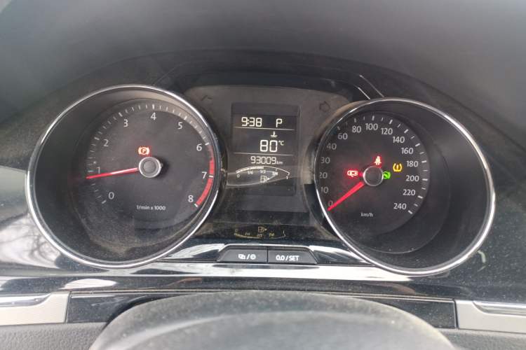 Used Volkswagen Bora 2015 Value Edition 1.6L Automatic Comfort Version