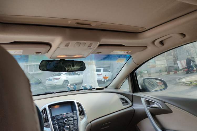 Used Buick GT 2014 XT 1.6L Automatic Fashion Edition
